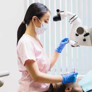 Zadatek na leczenie endodontyczne Ursynów